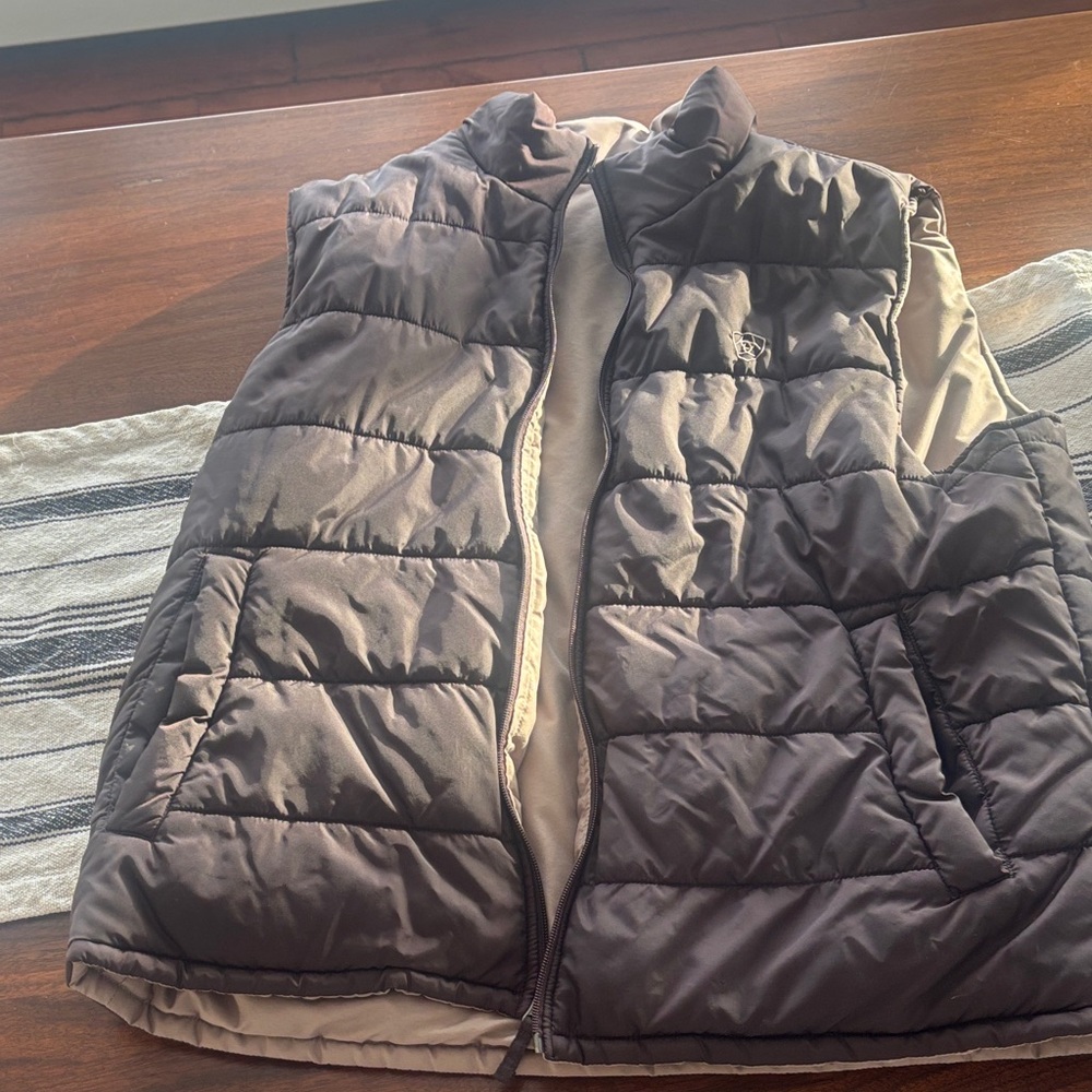 Ariat Gray Puffer Vest reversible